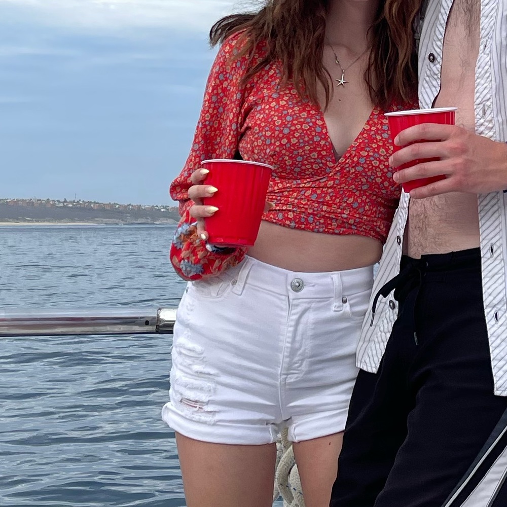 RED FLORAL WRAP TOP